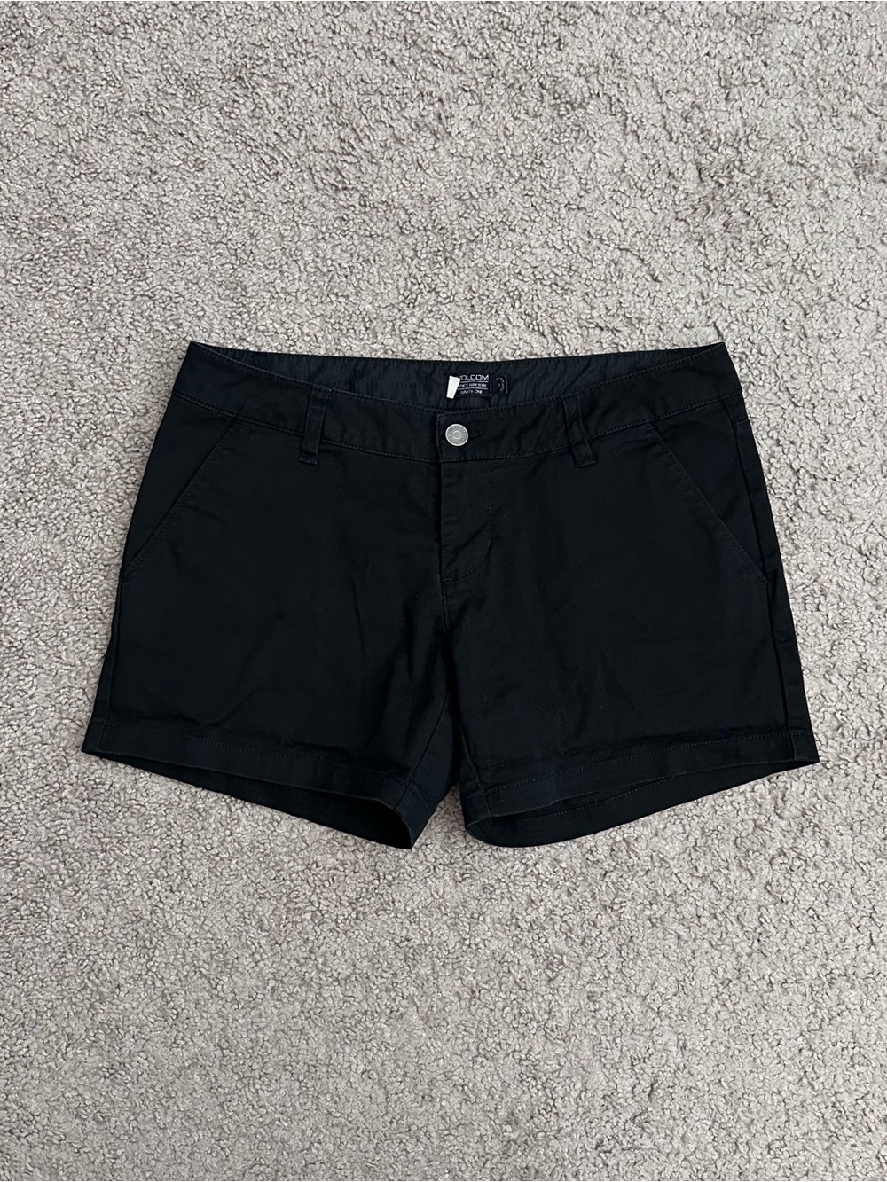 Volcom Low Rise Black Cotton-Blend Chino Shorts Womens 5